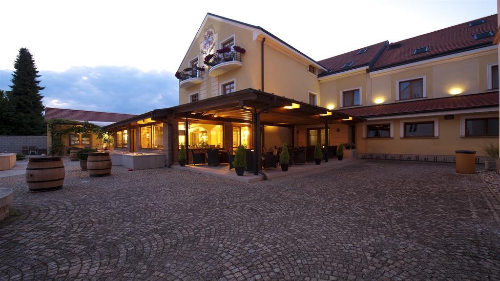 Hotel Princess Lednice Kültér fotó